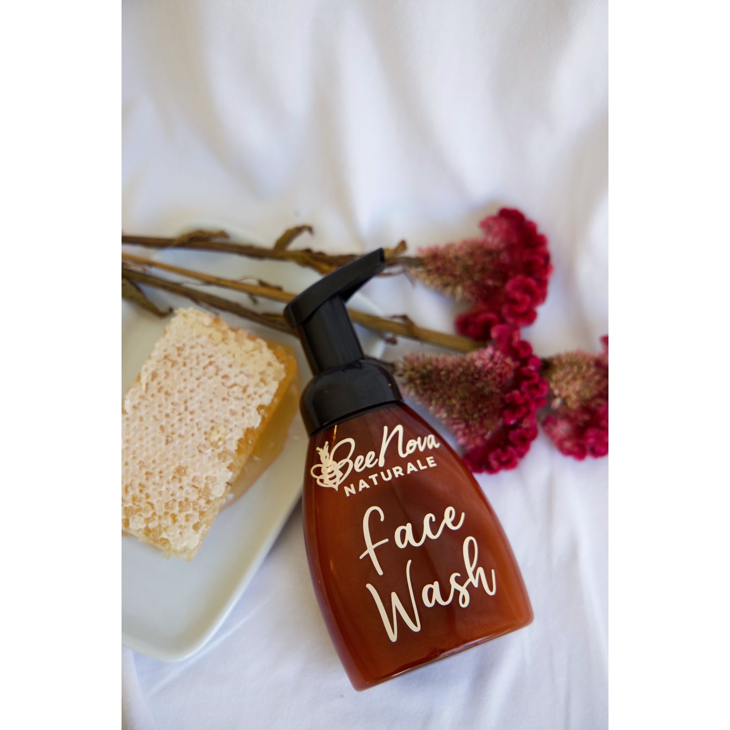 "Honey & Amaranth"- Gentle Face Wash with Extracts & Bee Product