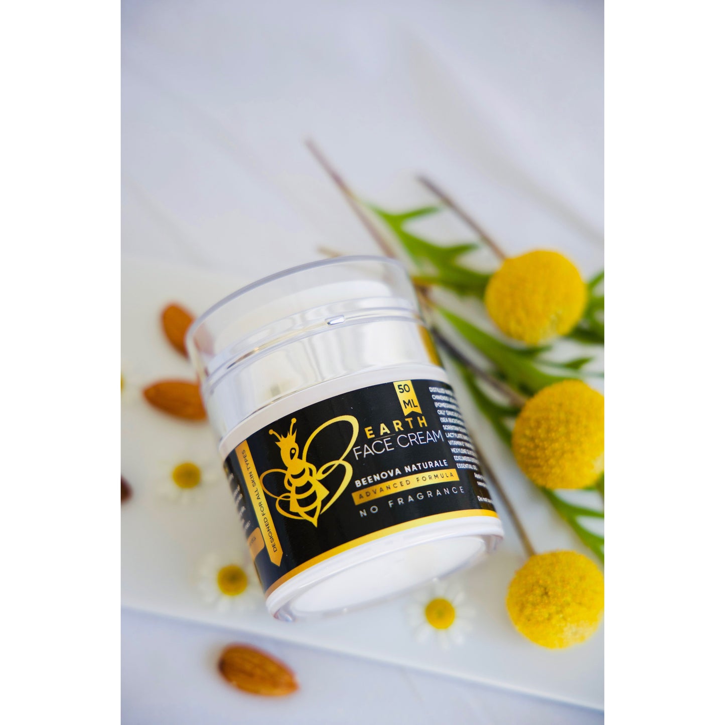 "Earth" - Deep Face Moisturizer With Hyaluronic Acid, Vitamins, Fruit Extracts