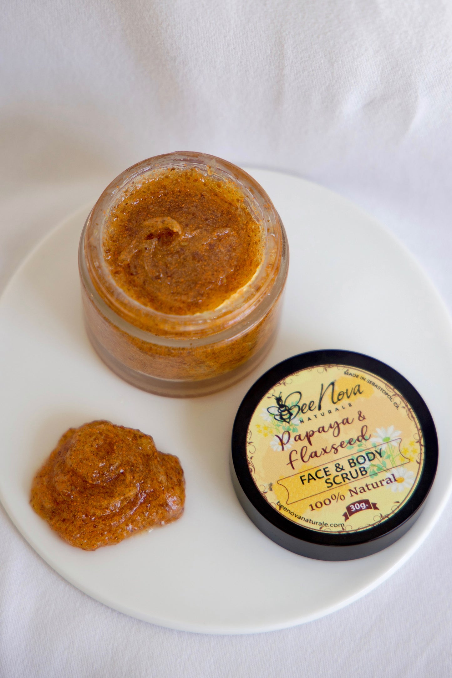 Papaya  &  Flaxseed Oil Based Face Exfoliant Plus Moisturizing  Scrub